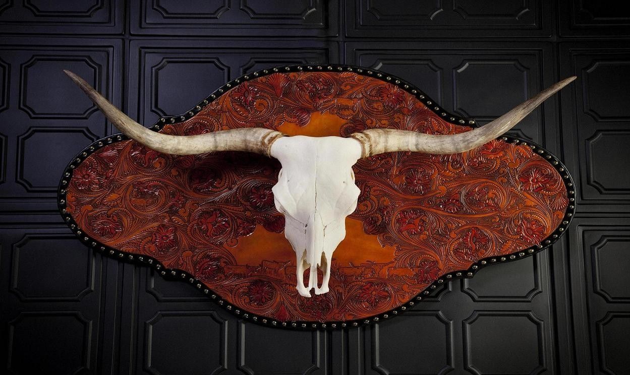 Hand Crafted Maxamillion Longhorn Skull Wall Mount by