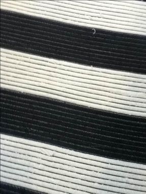 Custom Made Black And White Hand Woven  Wool Rugs