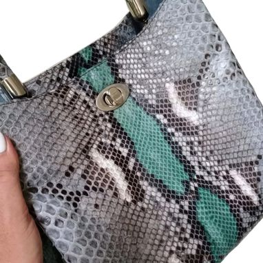 Custom Made Reptil Snakeskin Top Handle Women's Bag With Detachable Shoulder Chain Strap