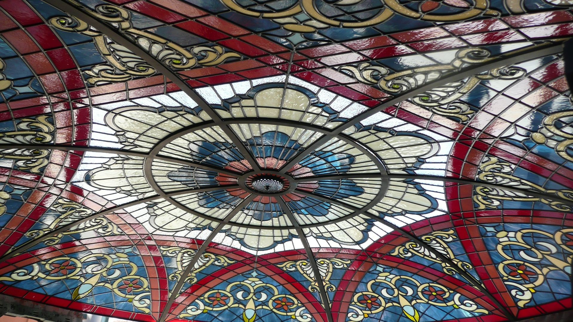 Hand Crafted Stained Glass Dome Ceiling Illuminated With Led