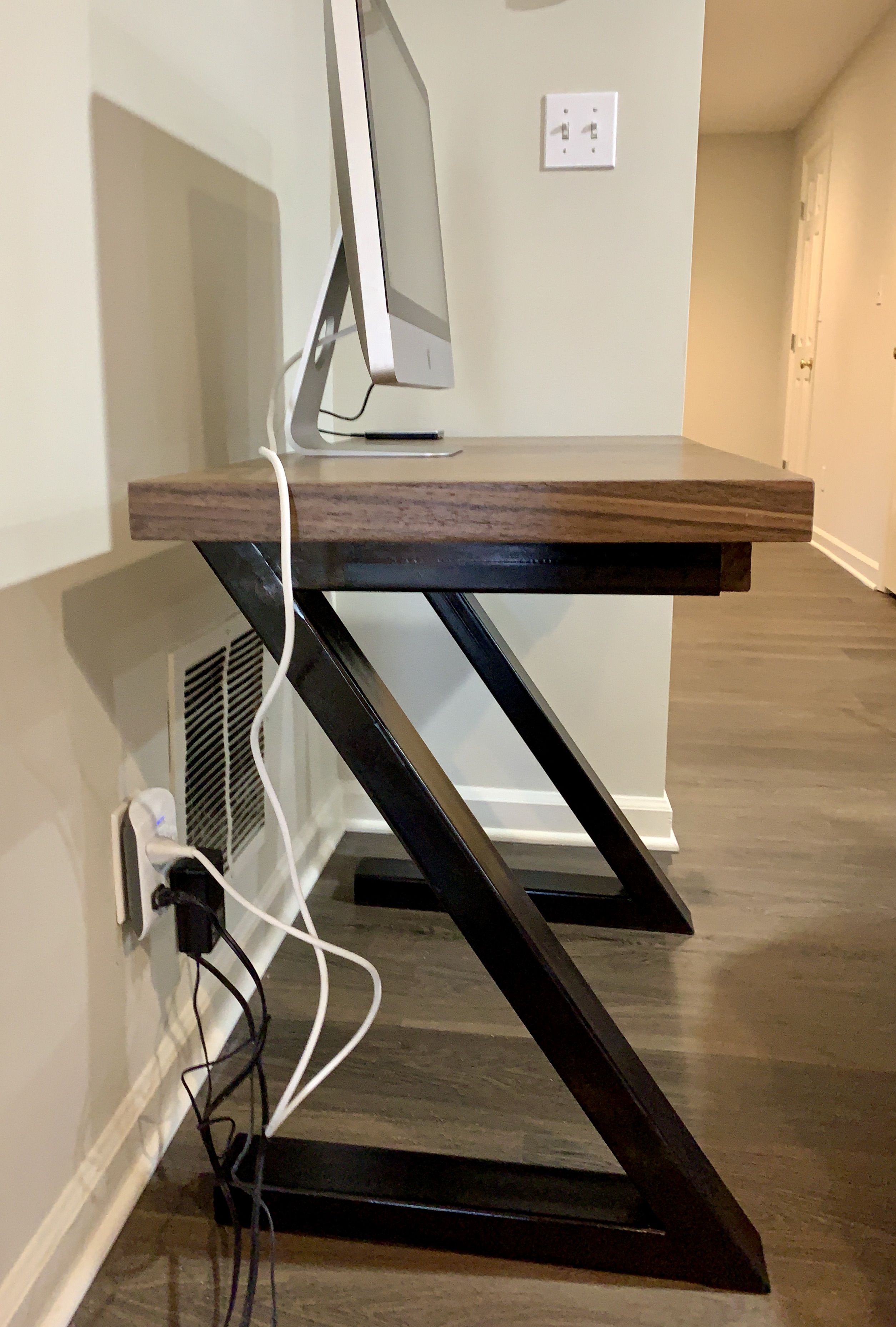 Handmade ZFrame Desk by PeppercornStudio