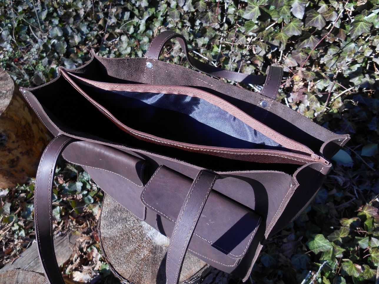 Custom Made Leather Day Bag by Alamo Custom Leather