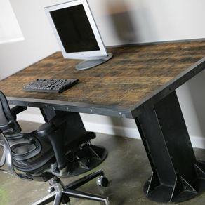 Reclaimed Wood Desks Barnwood Desks Custommade Com