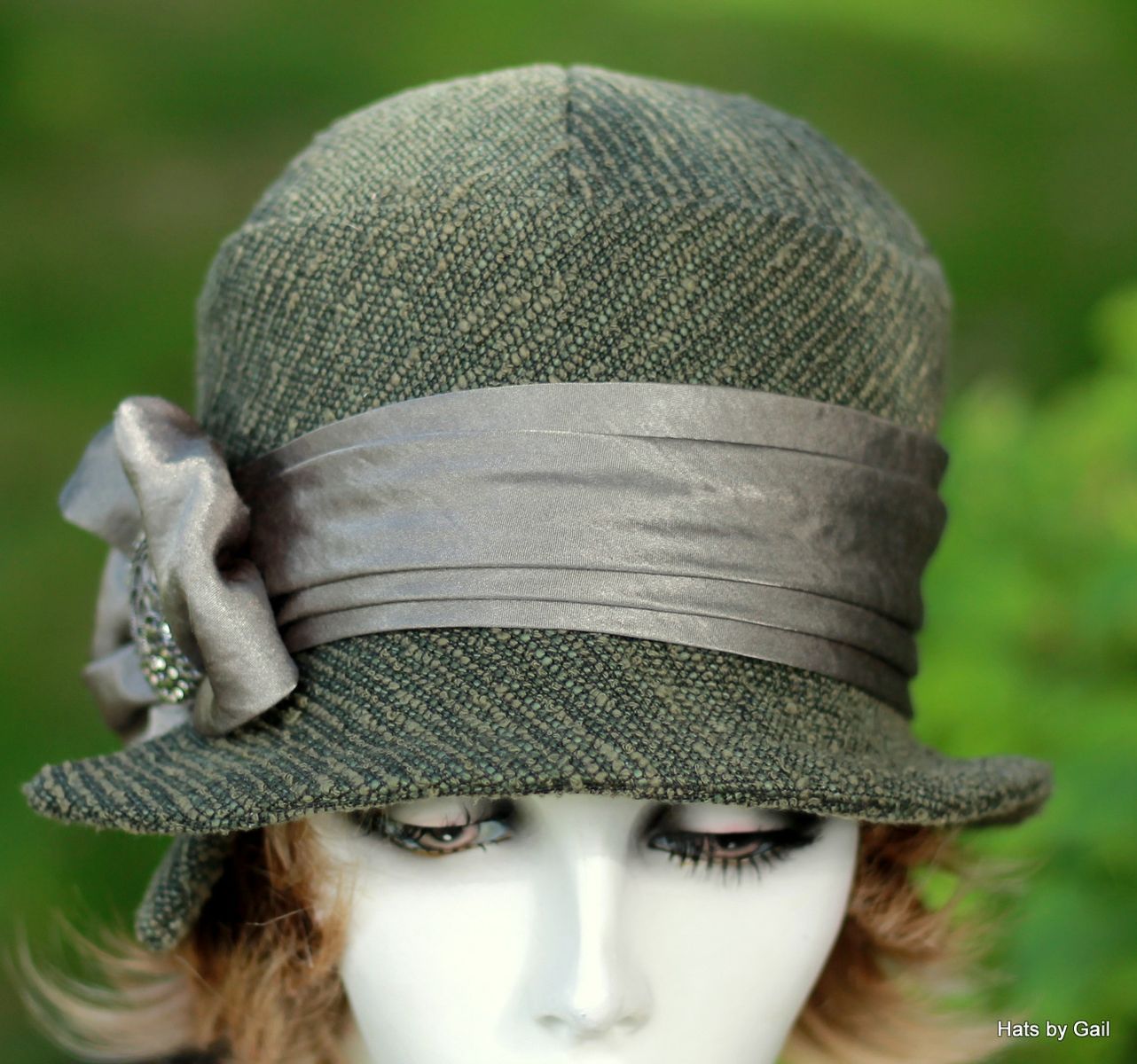 Hand Made Classic Downton Abbey 20'S Style Cloche Hat In Textured Olive ...