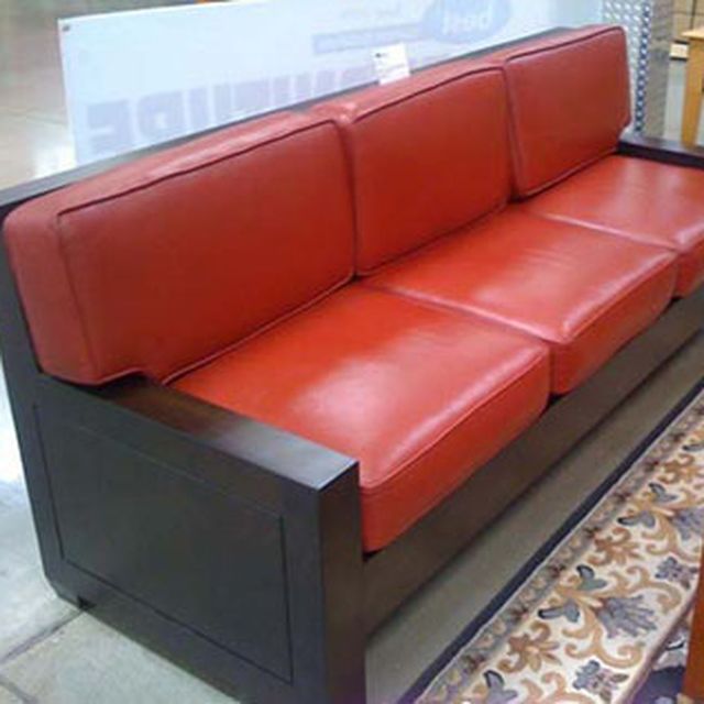 Custom Sofas Sectional And Leather Couches Custommade Custom Couch By Dan Wald