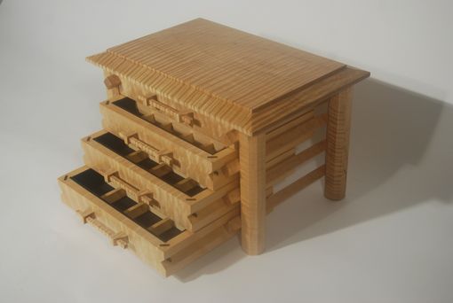 Custom Made Pagoda Style Jewelry Box In Quilted And Curly Maple
