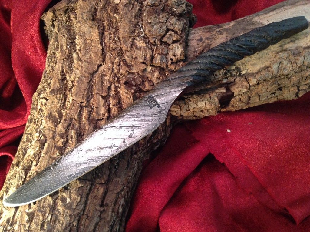 Custom Made Cable Damascus Knife by Underhill