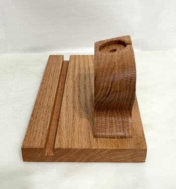 Custom Made Iwatch And Iphone Wooden Charger Base