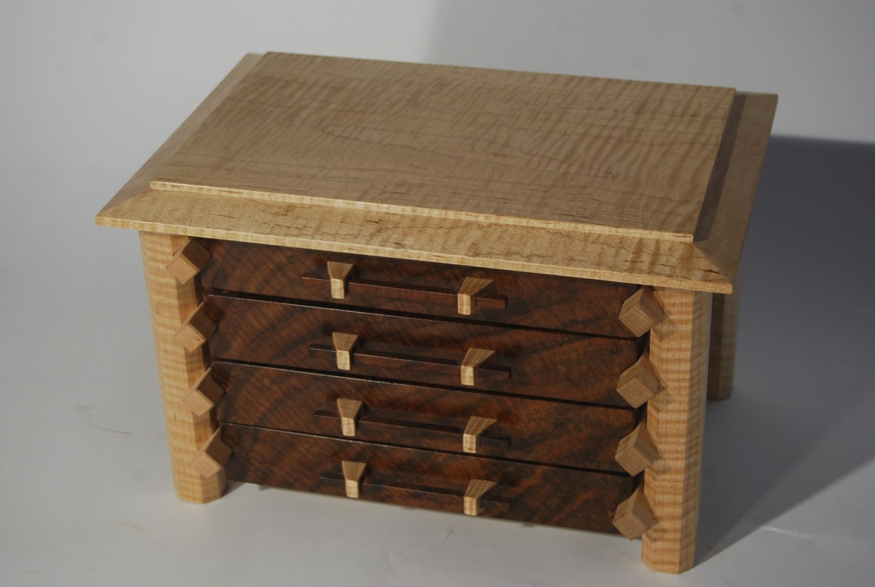 Hand Crafted Jewelry Box In Claro Walnut And Curly Maple Pagoda Style by Rocky Mountain