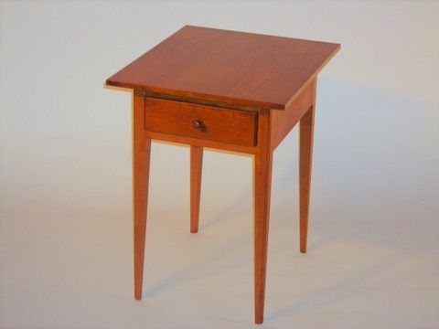 Custom Shaker End Table by Johnson's Woodworking 
