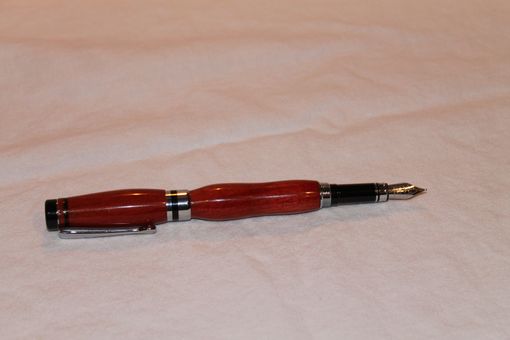 Custom Made Classic Fountain Pen - Bloodwood