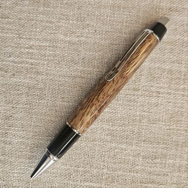 Custom Made Click And Carry: Edc Pen For Everyday Precision