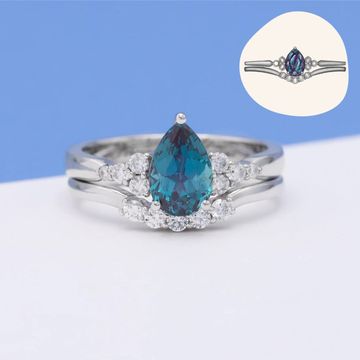 Pear cut alexandrite bridal set