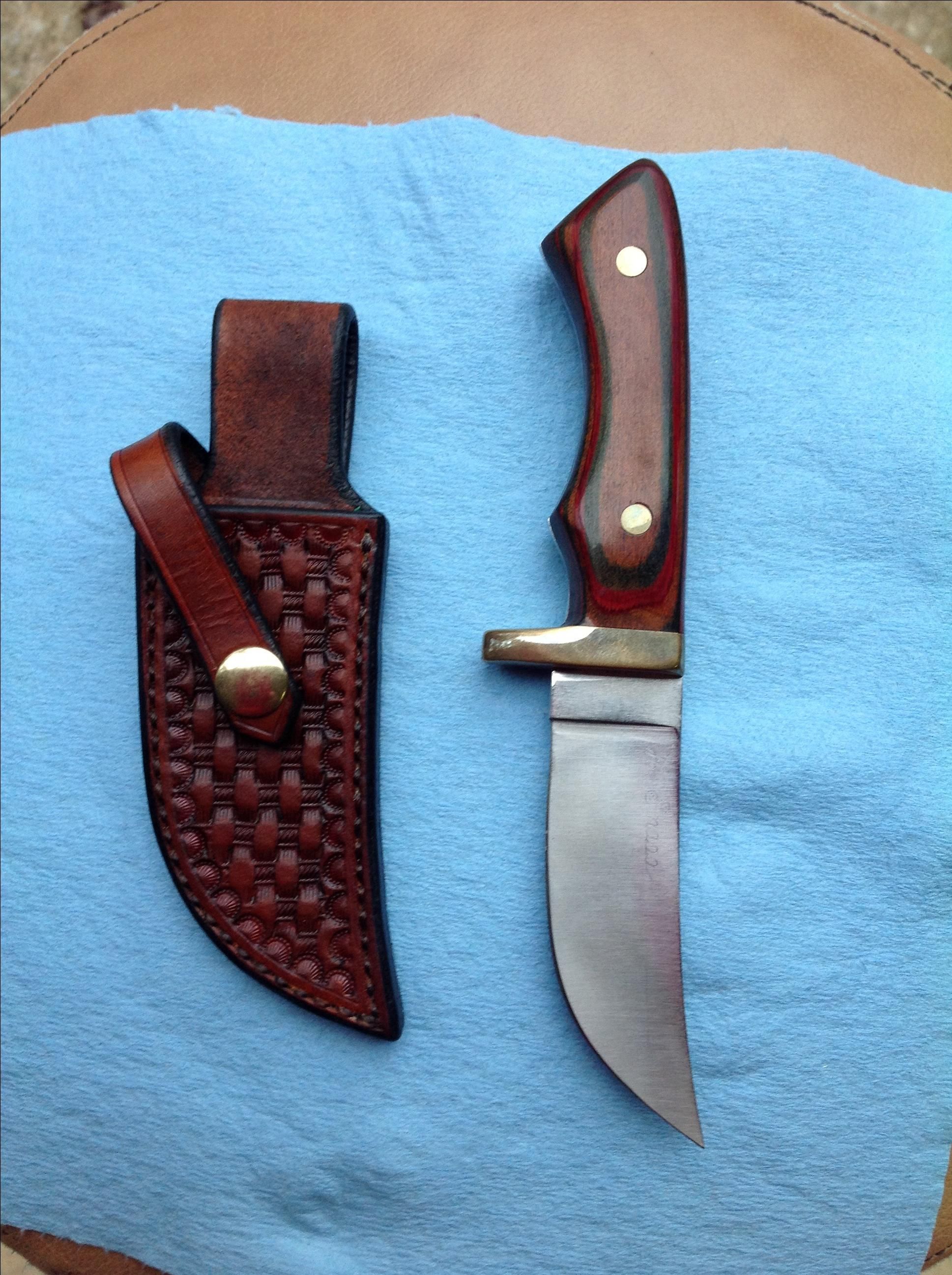 Hand Made Custom Handcrafted Knife Sheaths by Hubbard Leather