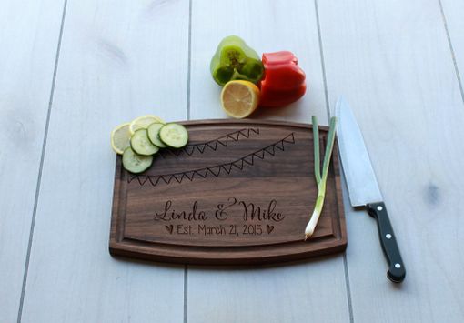 Custom Made Personalized Cutting Board, Engraved Cutting Board, Custom Wedding Gift – Cba-Wal-Linda Mike