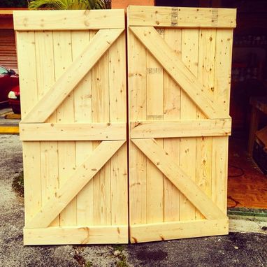 Custom Made Rustic // Barn Door // Headboard // Divider Doors // Home // Rusic Decor // Rustic Furniture