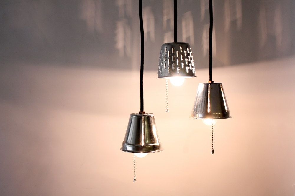 Pendant light with pull chain