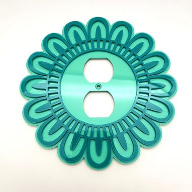 Custom Made Daisy Outlet Cover