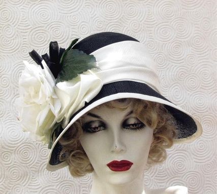 Custom Made Vintage 20s Black And White Hat Cloche Wide Brim Large Flower