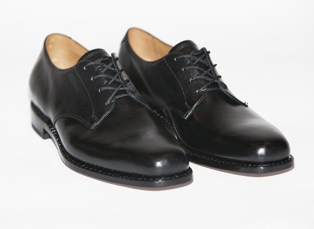 customize dress shoes