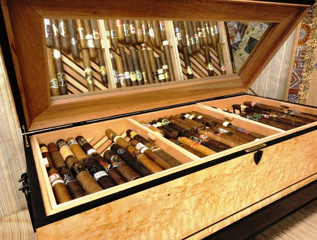 Hand Made Custom Humidor "My Father" by Waxing Moon Wood