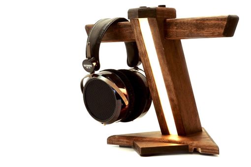Creative Wood Headset Display Stand - NaturalGoodz