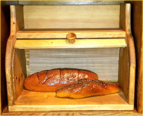 Custom Made Old Fashioned Rolltop Bread Box