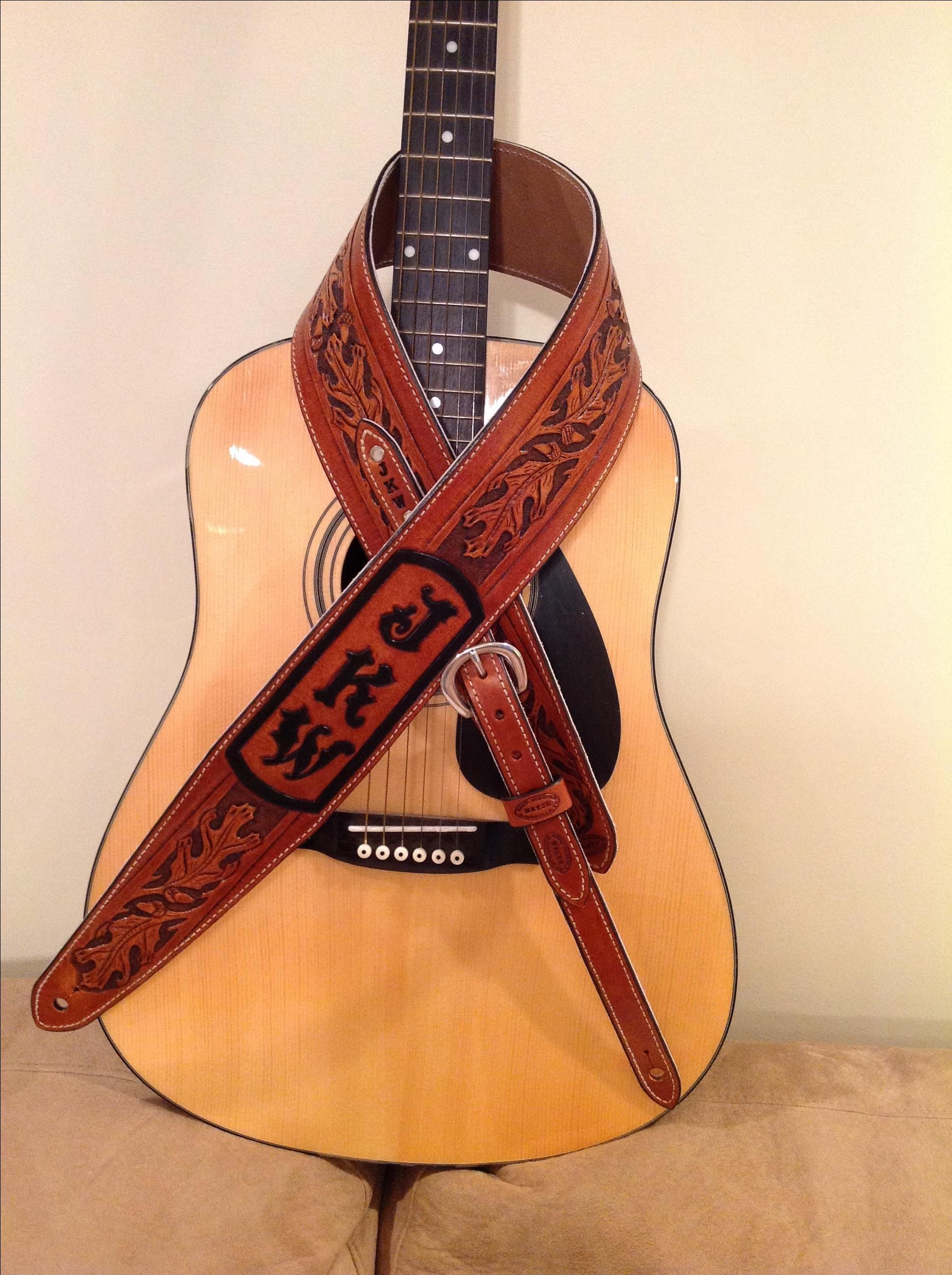 Hand Crafted Handmade Leather Guitar & Banjo Straps by Hubbard Leather
