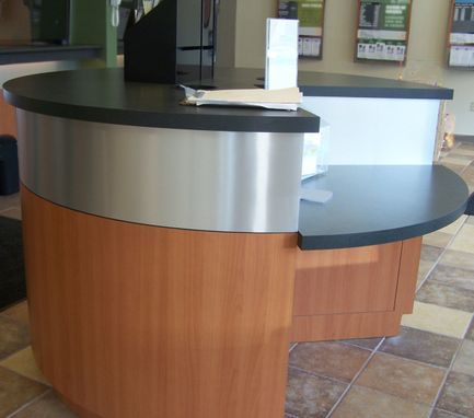 Custom Made Radius (Round) Desk