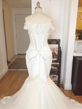 Custom Made Off-Shoulder Trumpet Gown With Bonding Bodice