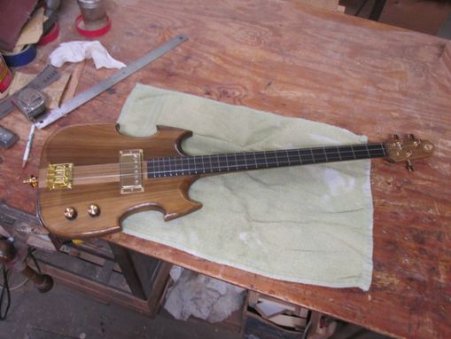 Custom Made Green Swamp Git-Fiddle