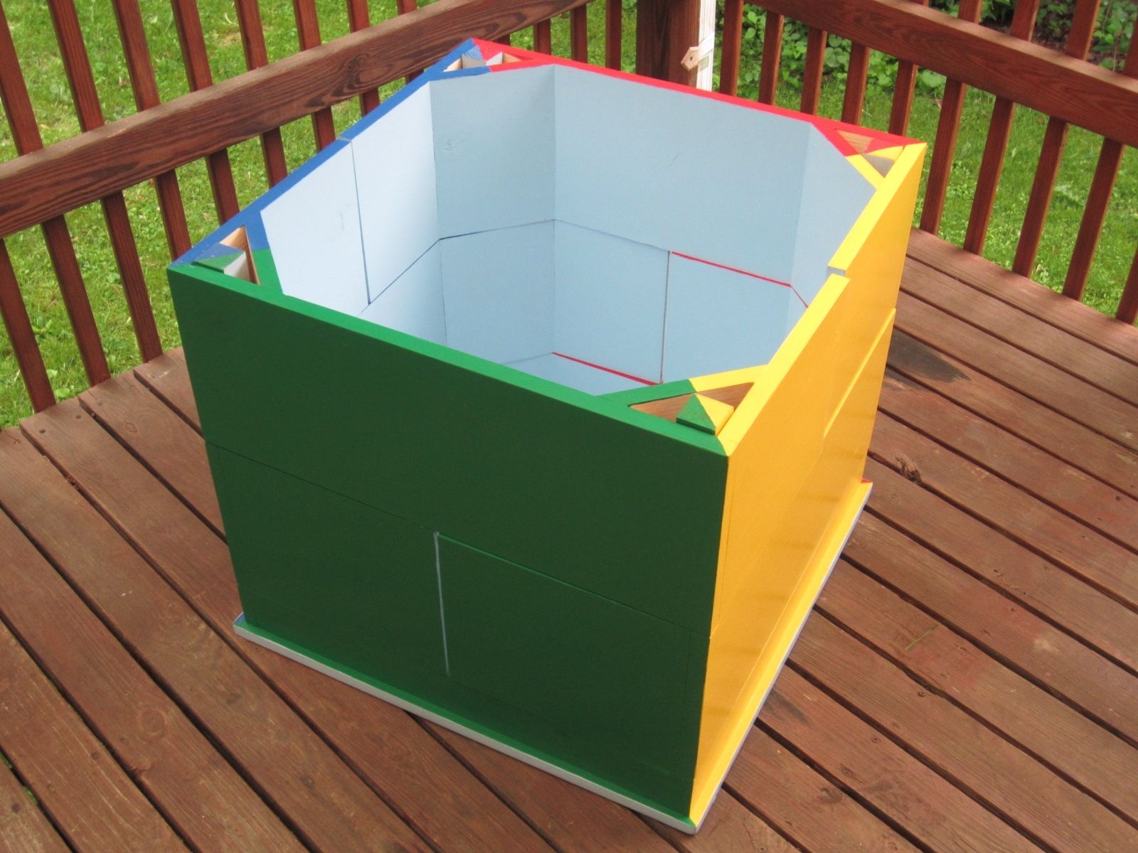 toy box and table