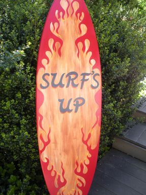 Custom Made Decorative Surfboard Wall Signs And Decor