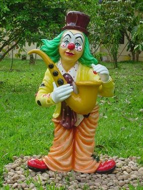 Custom Made Clown With Saxaphone Statue