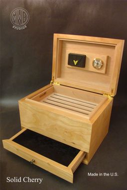 Custom Made Handcrafted Inlaid Humidor Hd75-1 With Free Shipping.