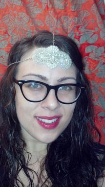 Custom Made Sale Dazzling Retro Silver And White Headband Chain, Great For Weddings And Proms, Ready To Ship