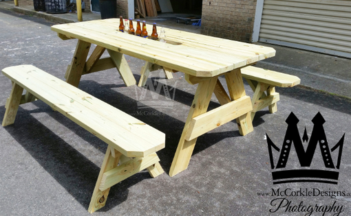 Custom Made 6ft Picnic Table With Built In Detached Seats