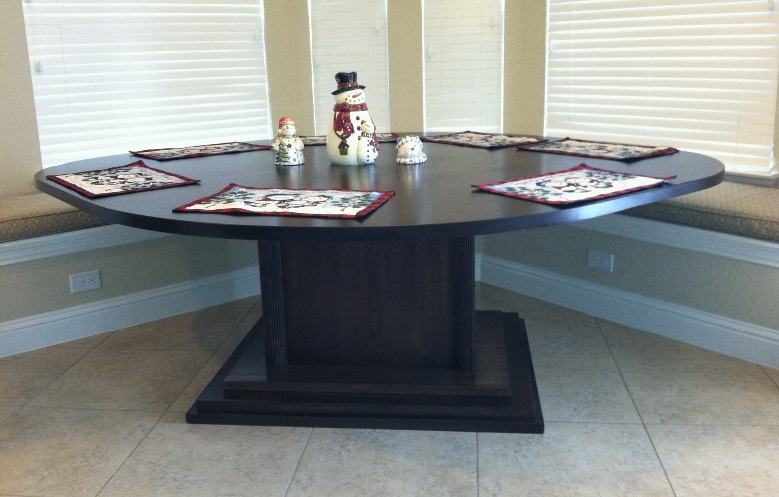 Dining room table online corner bench seat