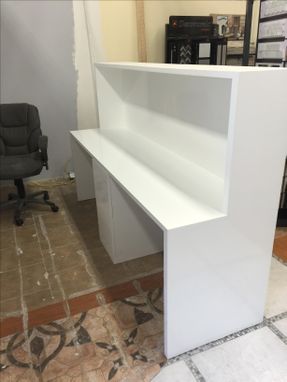 Custom Made Maplewood / White Lacquered Desk