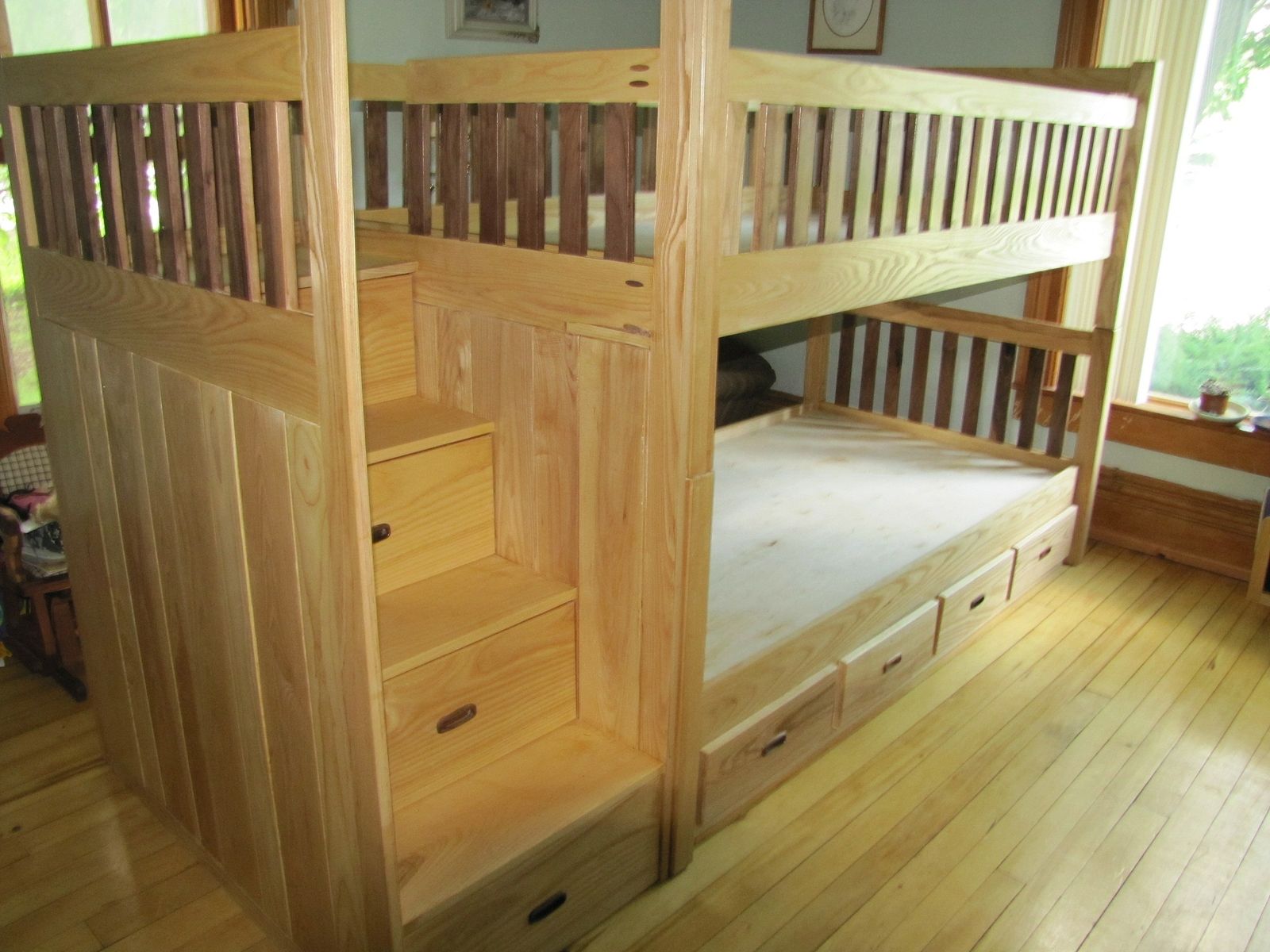 Custom Bunk Bed by er Wood Designs