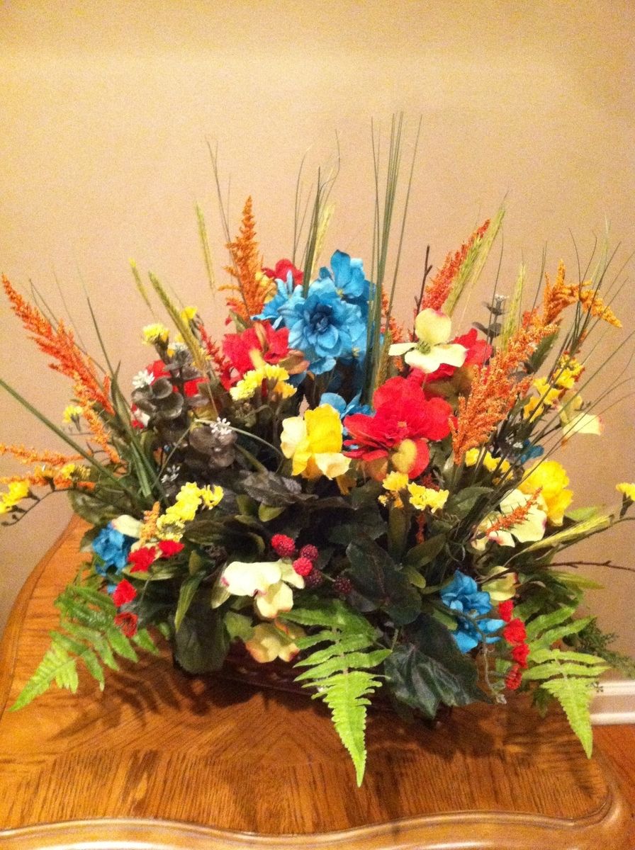Custom Kitchen Table Floral Arrangement by Design TwentyNine