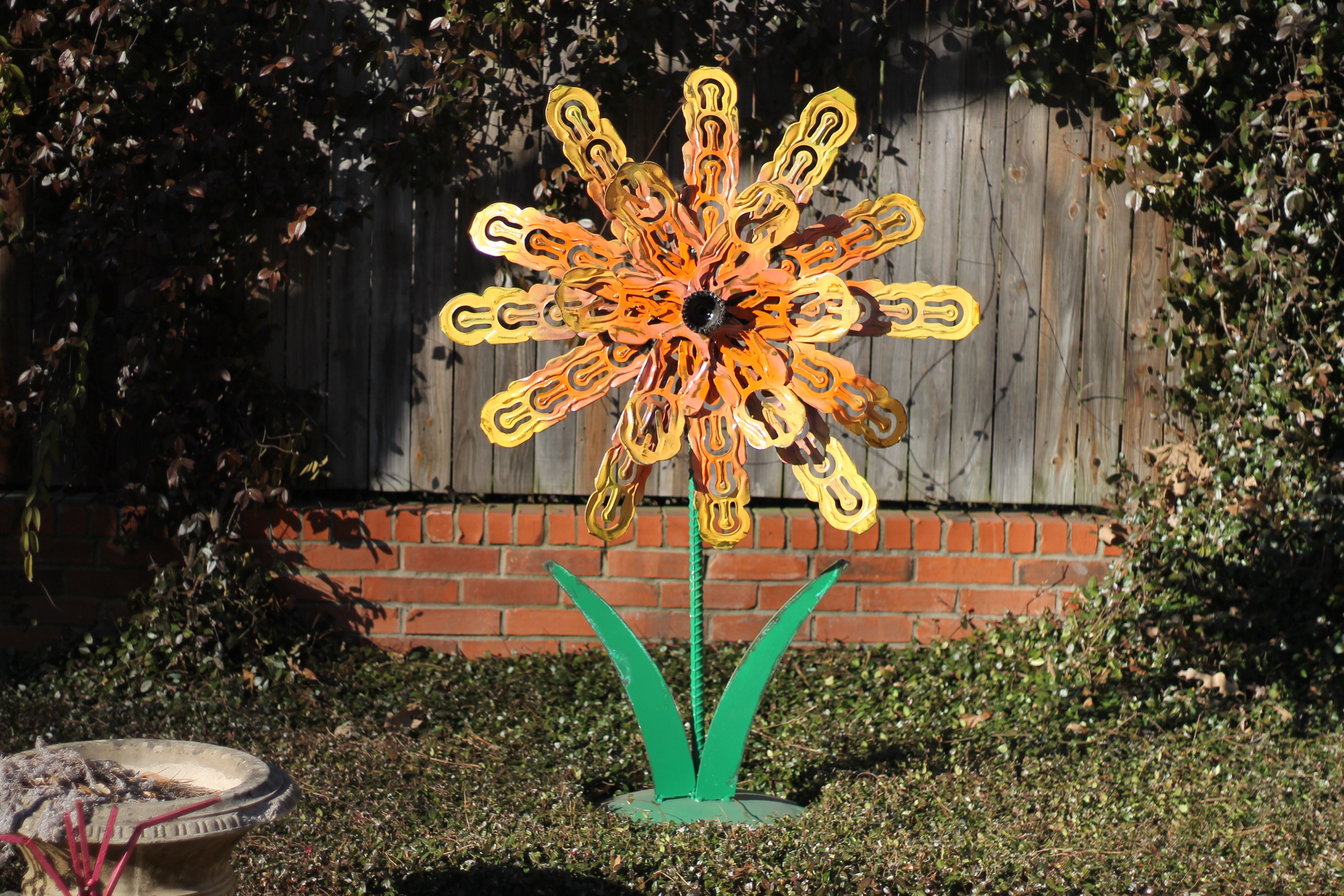 Buy Custom Outdoor Whimsical Metal Flower Garden Yard Sculpture 