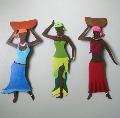 Custom Made African Art Sculpture Market Lady Recycled Metal Home Wall Decor