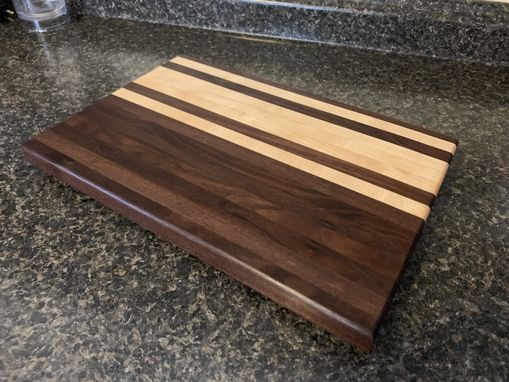 Custom Made Cutting Boards, Charcuterie Boards And Serving Trays