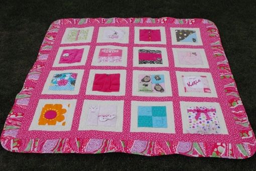 Custom Made Baby Clothes Memory (T-Shirt) Quilt