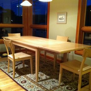 Ruskin extendable dining online table