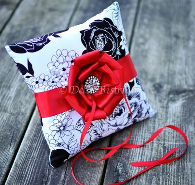 Hand Made Ring Bearer Pillow Wedding Pillow White Black