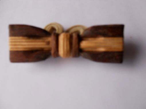 Custom Made Bow Tie - Classic Dark Edge Wood