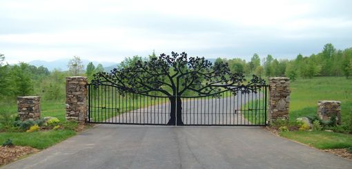 Custom Made Custom Entry Gate For Ole Plantation