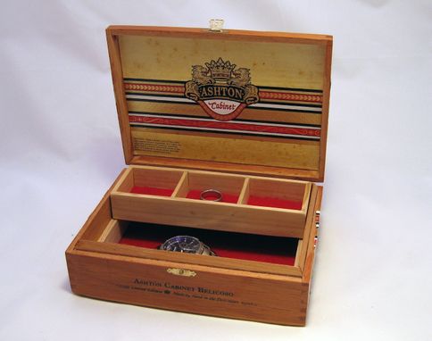 Custom Made Cigar Jewelry Box: Ashton Cabinet Belicoso